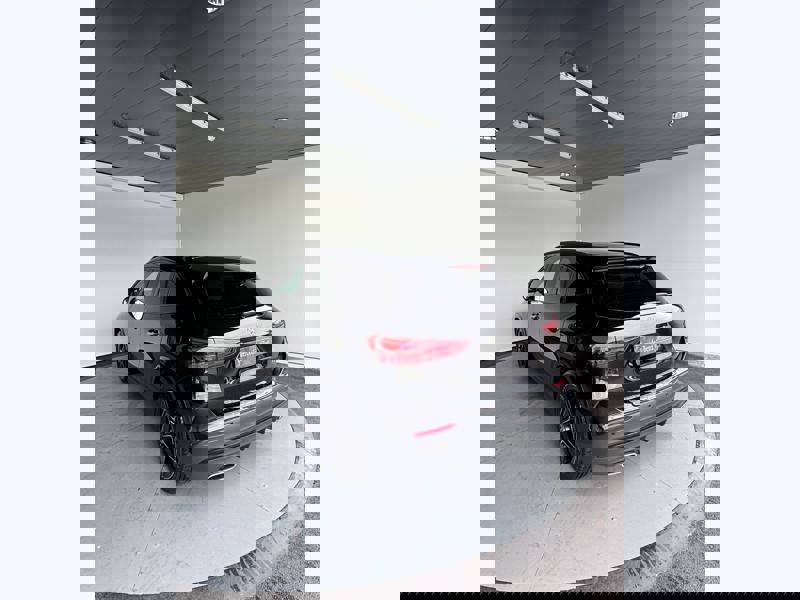 Image Mercedes-Benz GLA 180 d AMG Line  